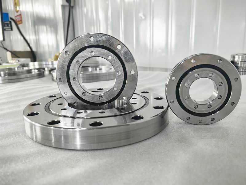 高精度交叉滾子軸承